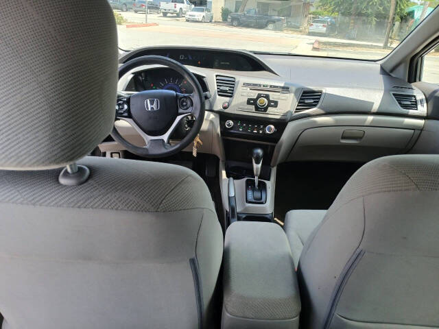 honda civic 2012 19XFB2F51CE387625 image honda civic 2012 19XFB2F51CE387625 image