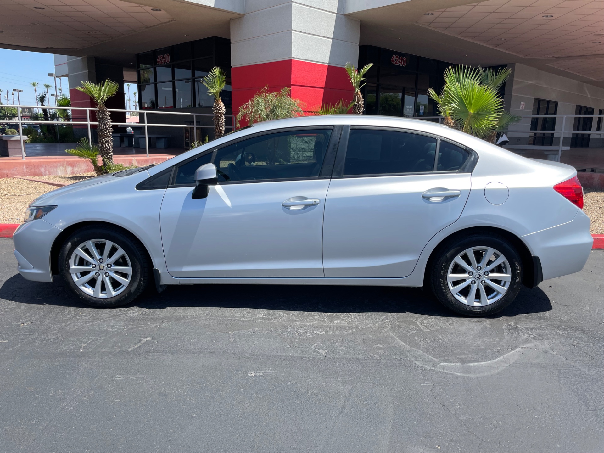 honda civic 2012 2HGFB2F97CH569144 image honda civic 2012 2HGFB2F97CH569144 image
