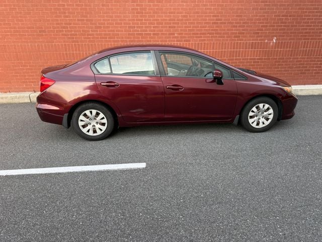 honda civic 2012 2HGFB2F52CH592926 image honda civic 2012 2HGFB2F52CH592926 image