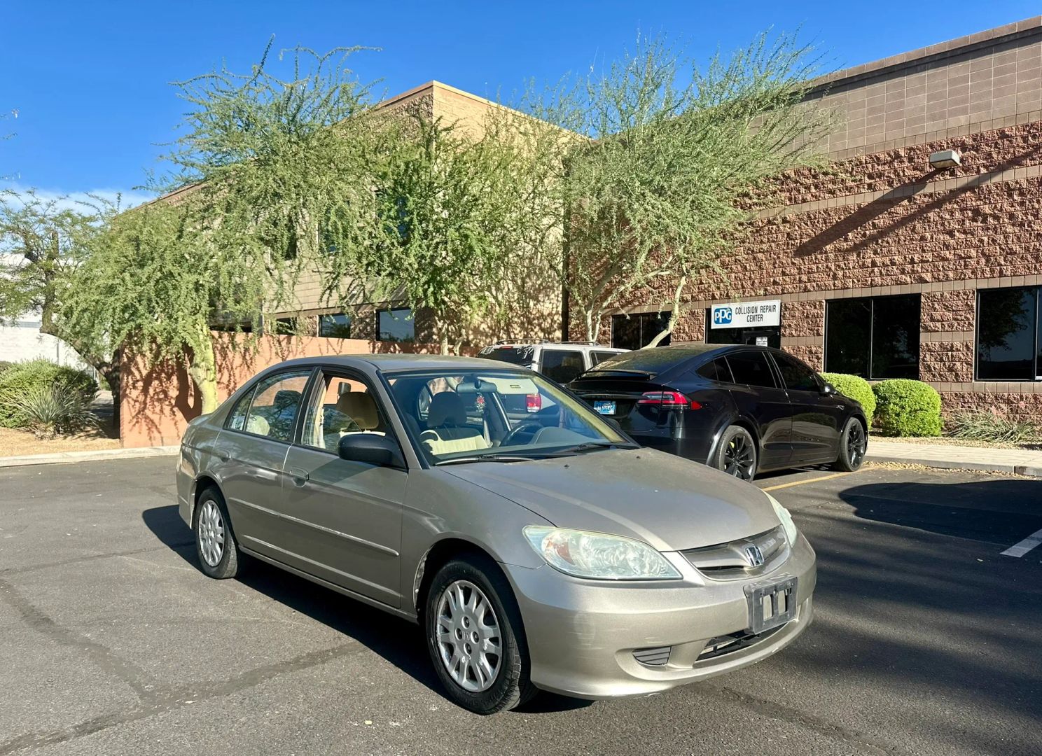 honda civic 2004 2HGES16514H616317 image honda civic 2004 2HGES16514H616317 image