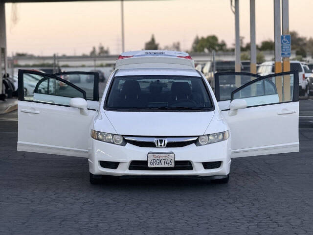 honda civic 2011 2HGFA1F61BH546606 image honda civic 2011 2HGFA1F61BH546606 image