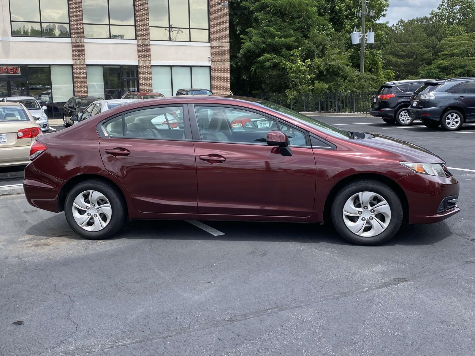 honda civic 2013 19XFB2F57DE061555 image honda civic 2013 19XFB2F57DE061555 image