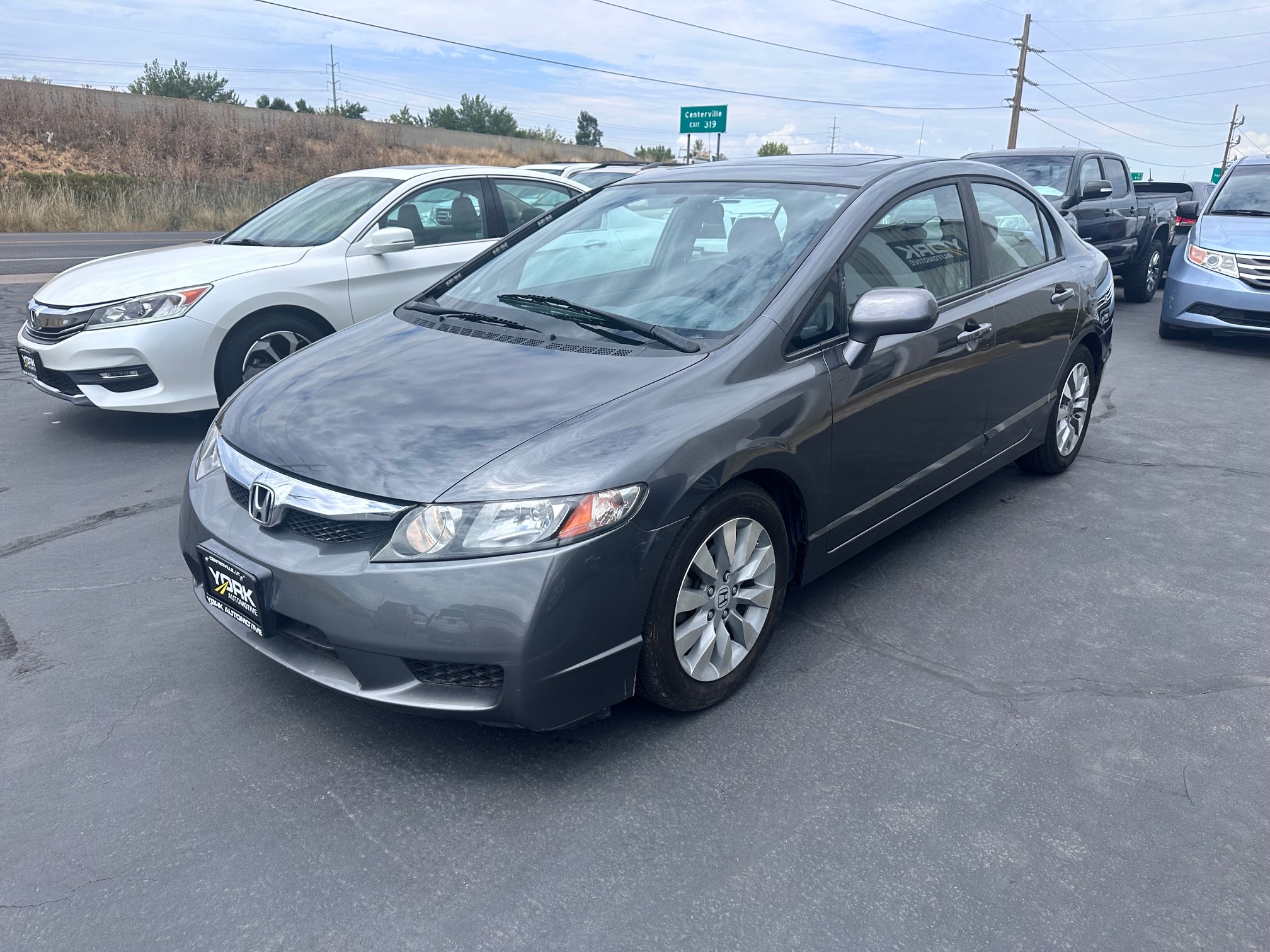 honda civic 2010 19XFA1F83AE035635 image honda civic 2010 19XFA1F83AE035635 image