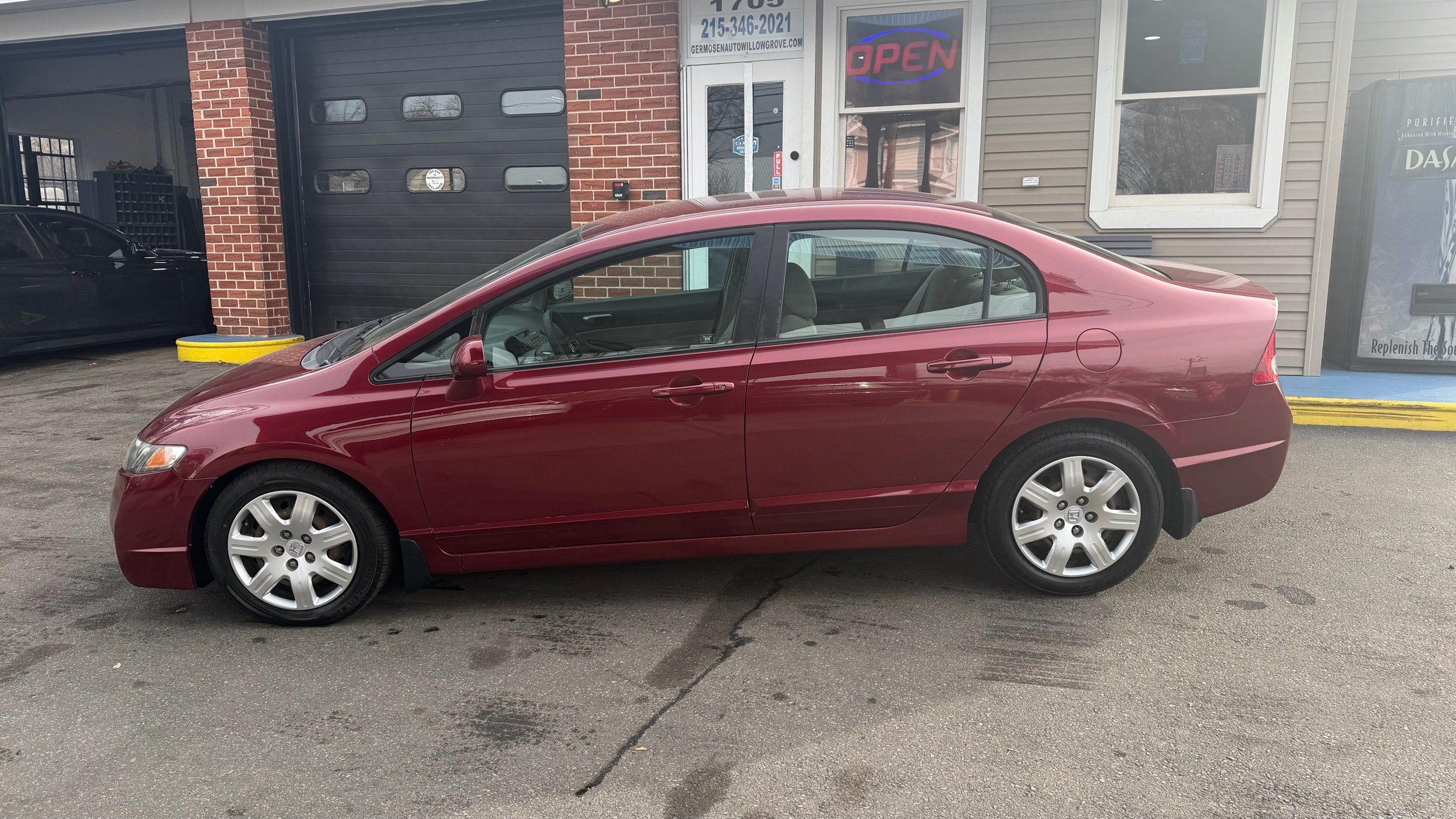 honda civic 2010 19XFA1F56AE085869 image honda civic 2010 19XFA1F56AE085869 image