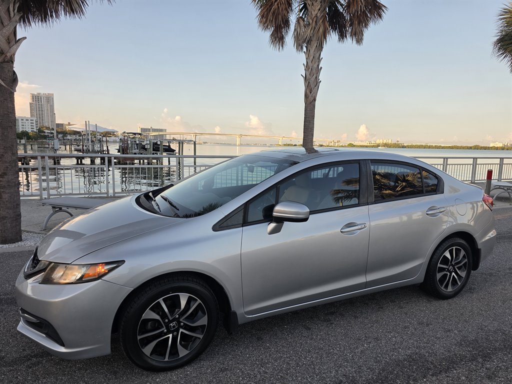 honda civic 2014 19XFB2F84EE073125 image