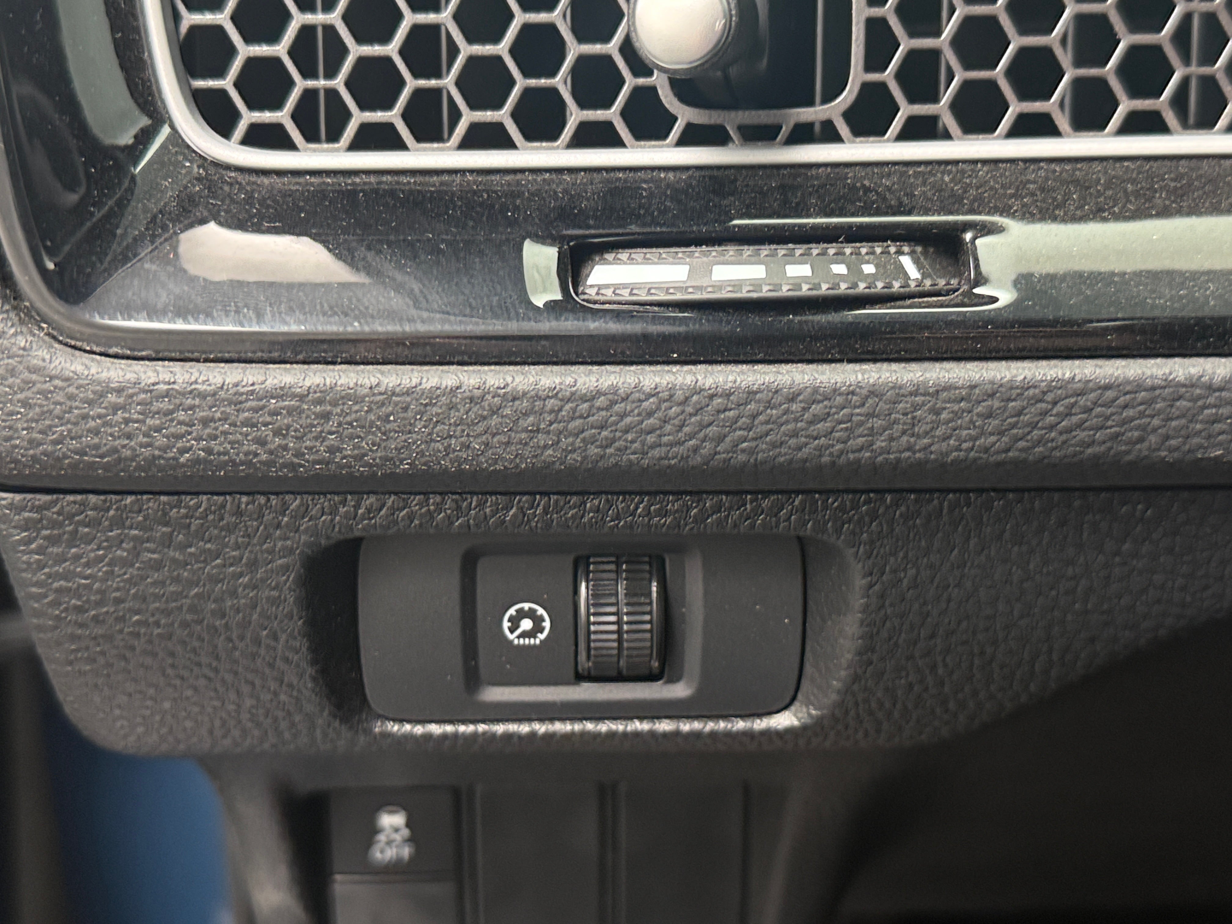 honda civic 2025 2HGFE4F86SH329110 image honda civic 2025 2HGFE4F86SH329110 image