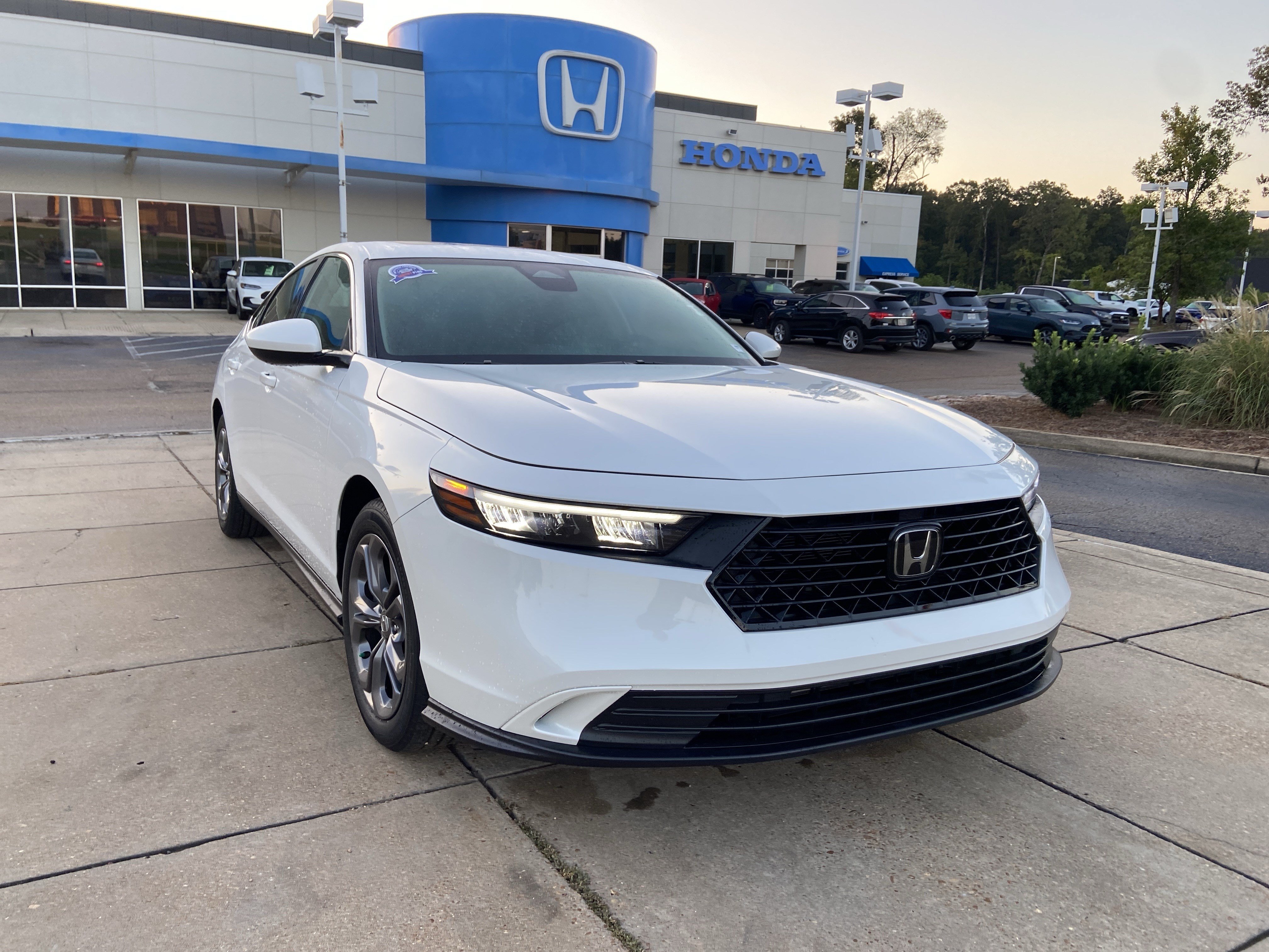 honda accord 2023 1HGCY1F31PA035567 image honda accord 2023 1HGCY1F31PA035567 image