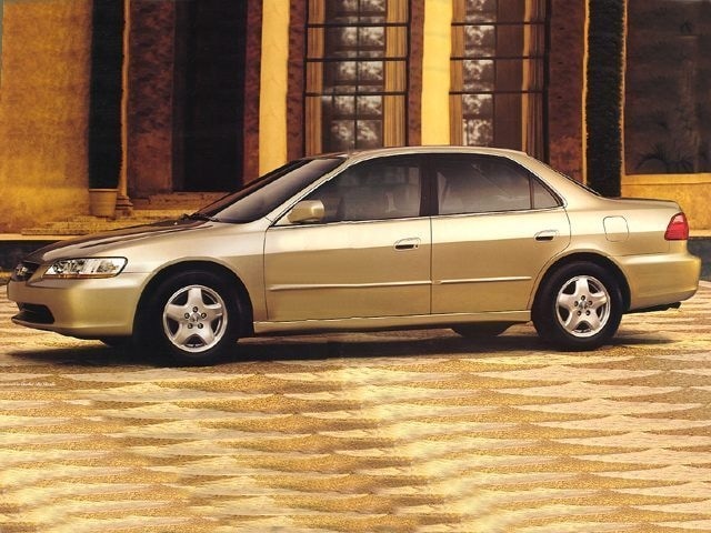 honda accord 1998 1HGCG1643WA046077 image honda accord 1998 1HGCG1643WA046077 image