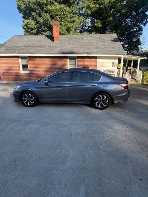 honda accord 2016 1HGCR3F09GA023018 image honda accord 2016 1HGCR3F09GA023018 image