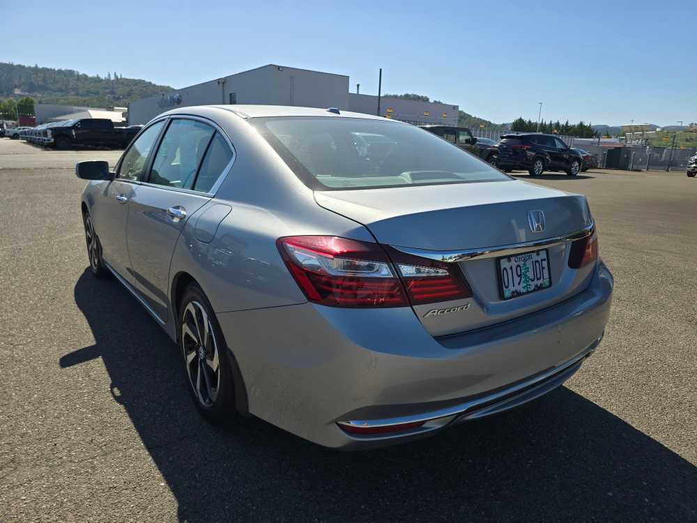 honda accord 2016 1HGCR2F02GA134407 image honda accord 2016 1HGCR2F02GA134407 image