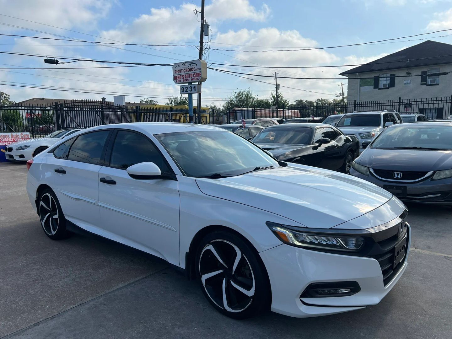 honda accord 2019 1HGCV1F31KA159615 image honda accord 2019 1HGCV1F31KA159615 image