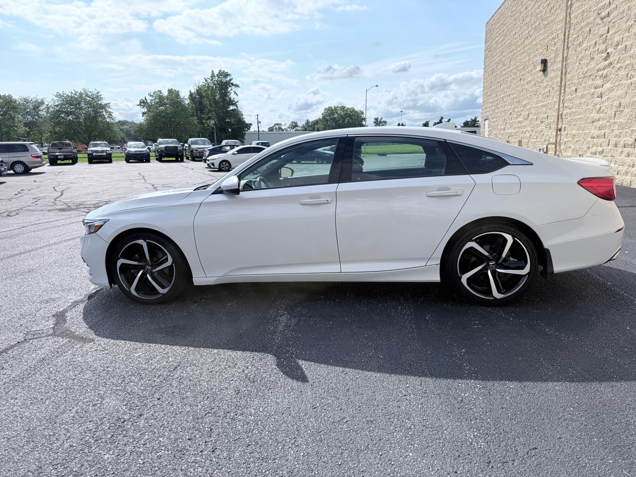 honda accord 2019 1HGCV1F3XKA058668 image honda accord 2019 1HGCV1F3XKA058668 image