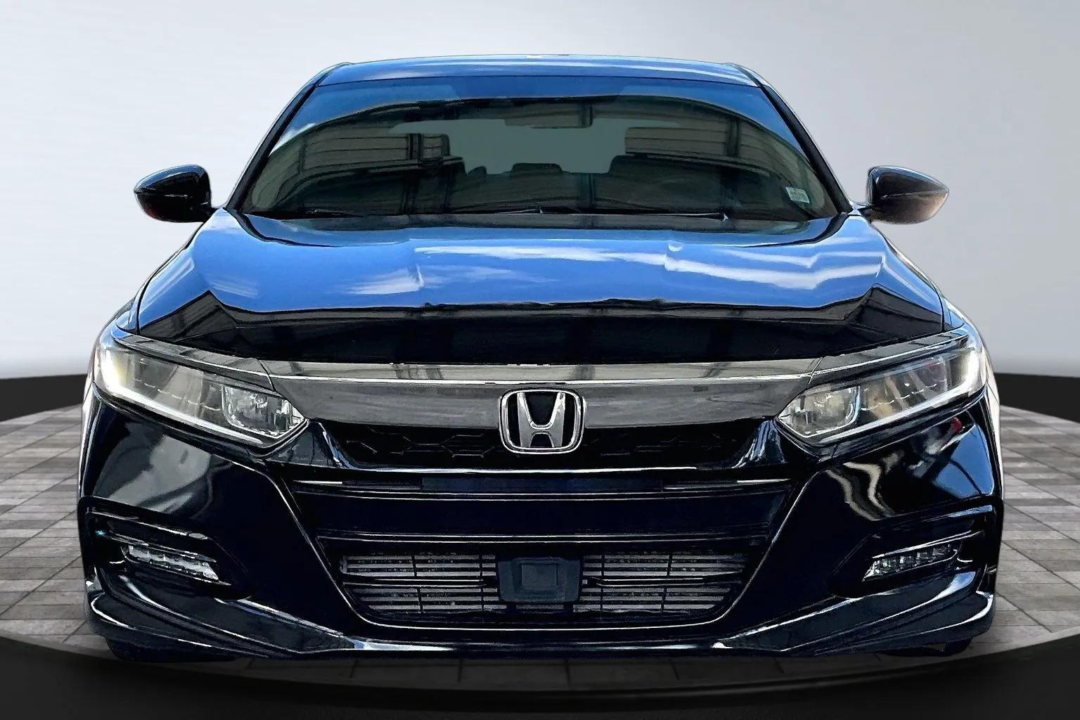 honda accord 2019 1HGCV1F14KA098226 image honda accord 2019 1HGCV1F14KA098226 image