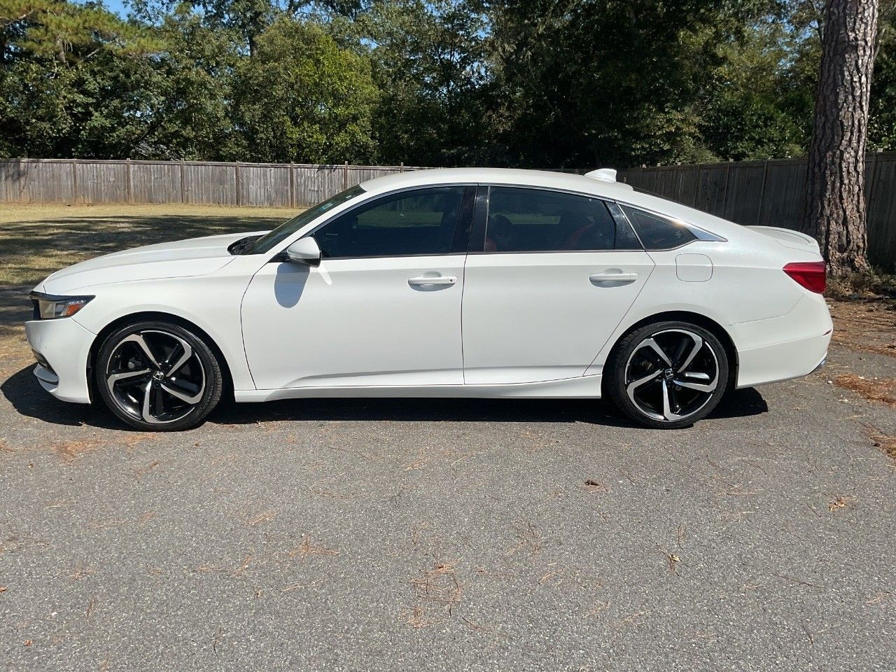 honda accord 2019 1HGCV1F39KA107438 image honda accord 2019 1HGCV1F39KA107438 image