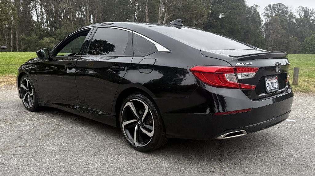honda accord 2019 1HGCV1F37KA042945 image honda accord 2019 1HGCV1F37KA042945 image