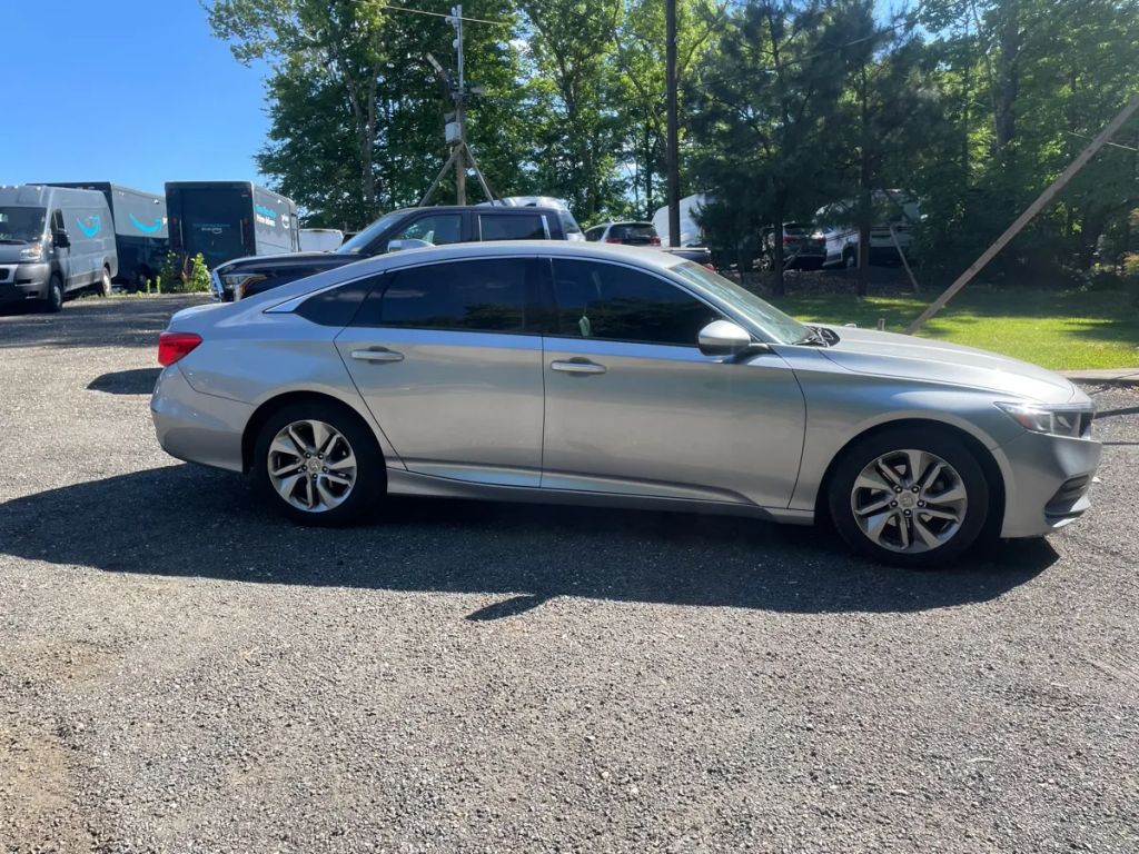 honda accord 2019 1HGCV1F14KA143858 image honda accord 2019 1HGCV1F14KA143858 image