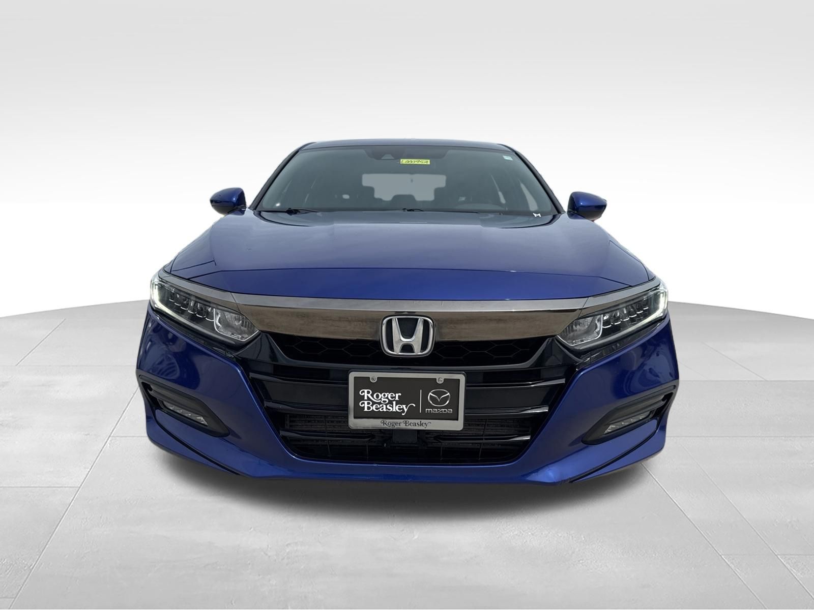 honda accord 2019 1HGCV1F30KA075561 image honda accord 2019 1HGCV1F30KA075561 image