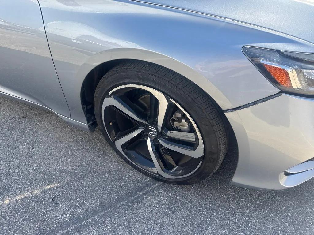 honda accord 2019 1HGCV1F35KA038893 image honda accord 2019 1HGCV1F35KA038893 image