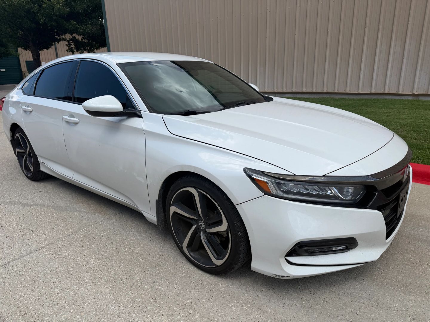 honda accord 2019 1HGCV1F31KA034193 image honda accord 2019 1HGCV1F31KA034193 image