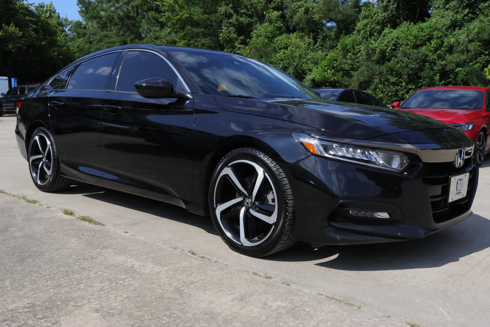 honda accord 2019 1HGCV1F35KA057024 image honda accord 2019 1HGCV1F35KA057024 image