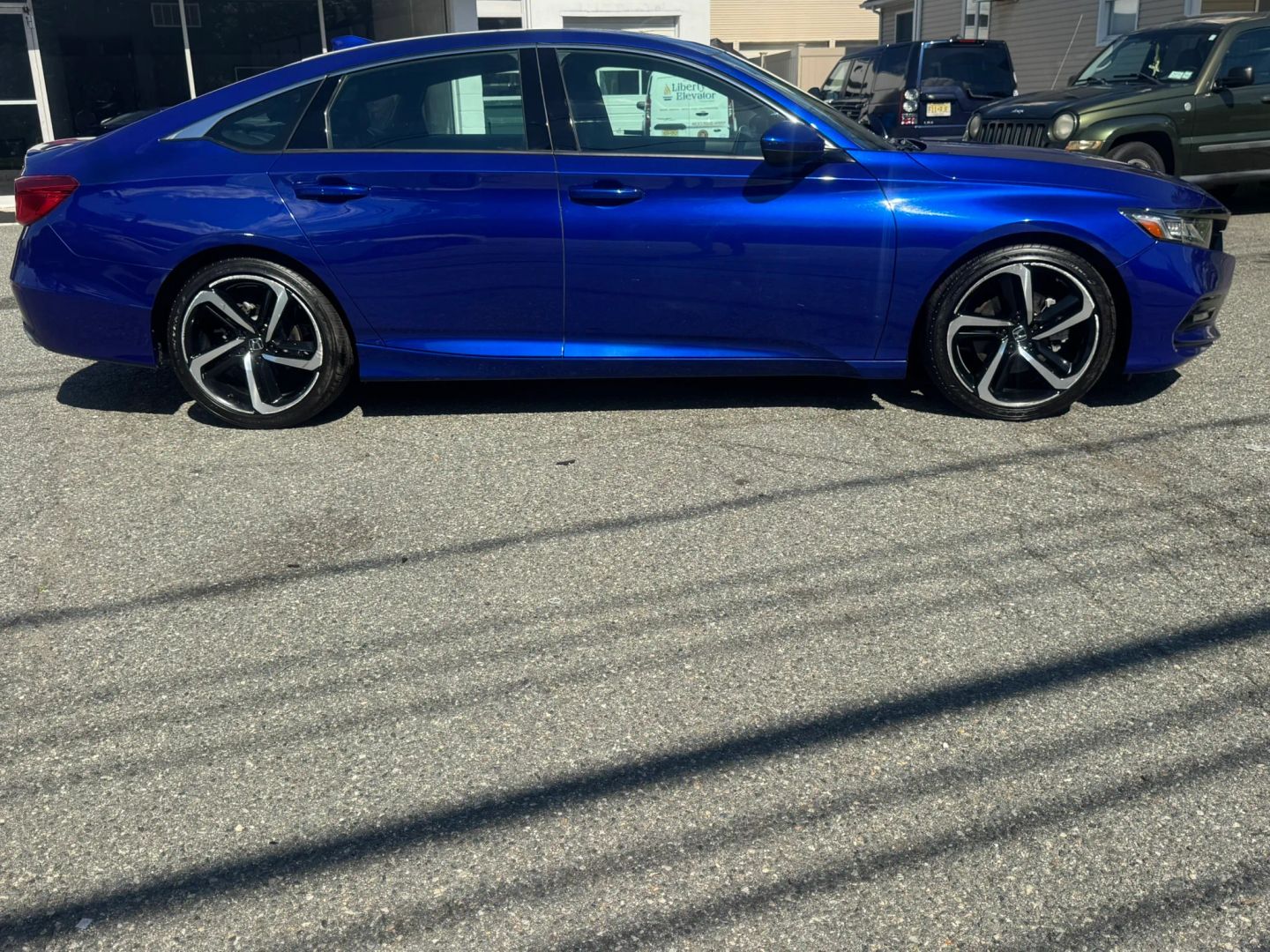 honda accord 2019 1HGCV1F3XKA123762 image honda accord 2019 1HGCV1F3XKA123762 image