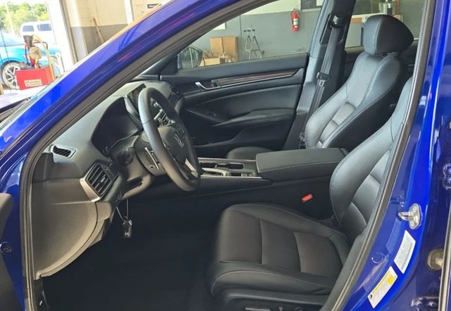 honda accord 2019 1HGCV1F39KA050240 image honda accord 2019 1HGCV1F39KA050240 image