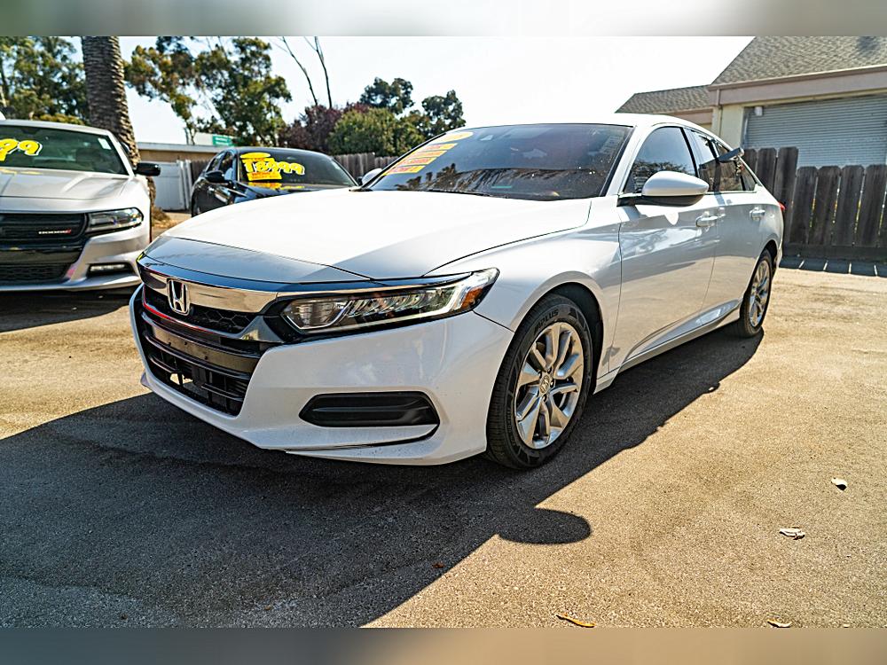 honda accord 2018 1HGCV1F17JA152858 image honda accord 2018 1HGCV1F17JA152858 image