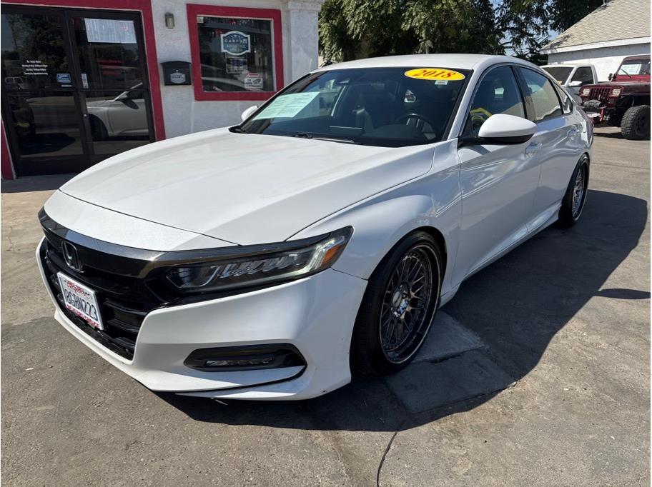 honda accord 2018 1HGCV1F3XJA230695 image honda accord 2018 1HGCV1F3XJA230695 image