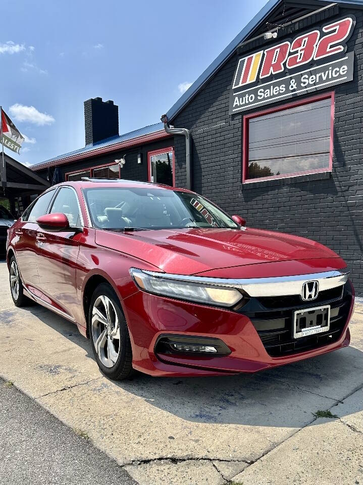 honda accord 2018 1HGCV1F69JA048075 image honda accord 2018 1HGCV1F69JA048075 image