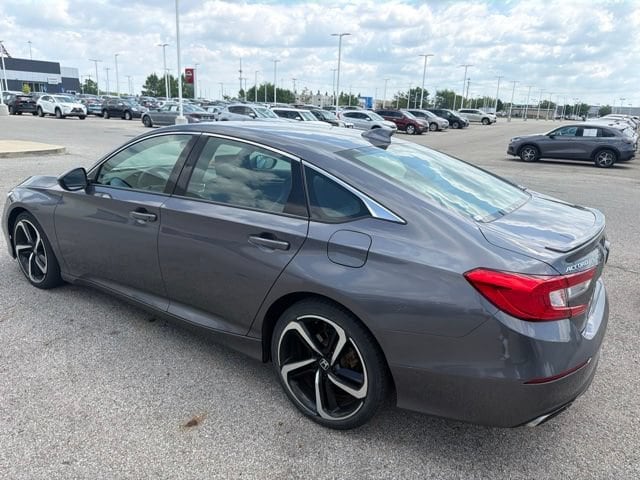 honda accord 2018 1HGCV1F30JA037388 image honda accord 2018 1HGCV1F30JA037388 image