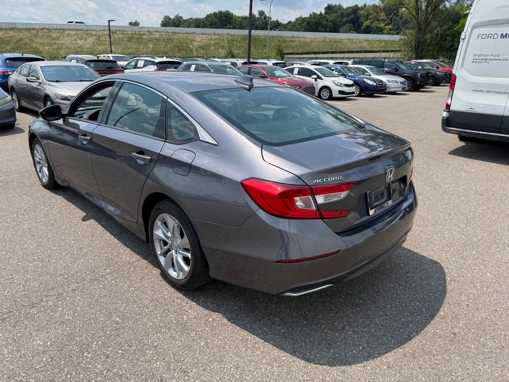 honda accord 2018 1HGCV1F13JA127570 image honda accord 2018 1HGCV1F13JA127570 image