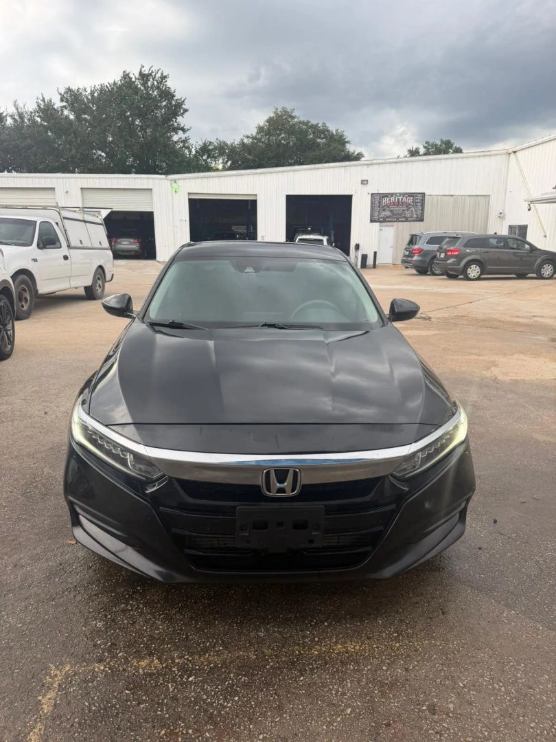 honda accord 2018 1HGCV1F19JA187806 image honda accord 2018 1HGCV1F19JA187806 image