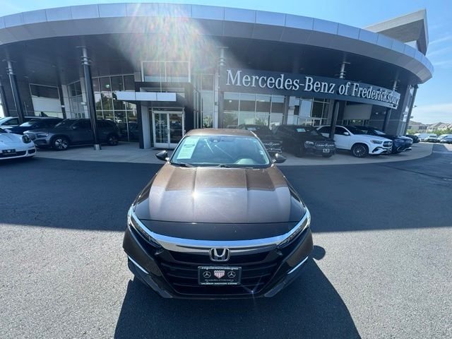 honda accord 2018 1HGCV3F19JA002116 image honda accord 2018 1HGCV3F19JA002116 image