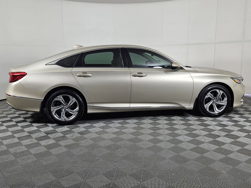honda accord 2018 1HGCV1F52JA047177 image honda accord 2018 1HGCV1F52JA047177 image
