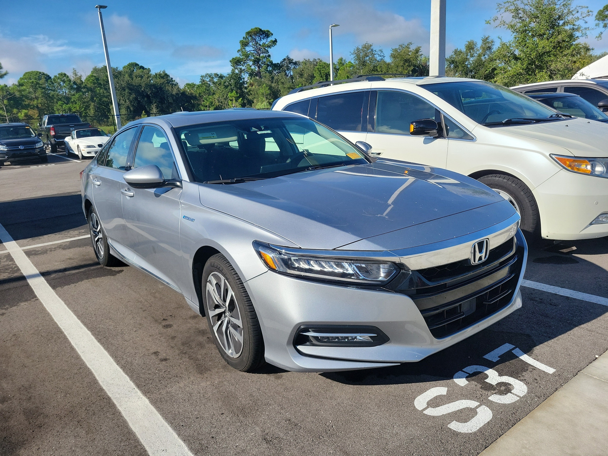 honda accord 2018 1HGCV3F40JA003584 image honda accord 2018 1HGCV3F40JA003584 image