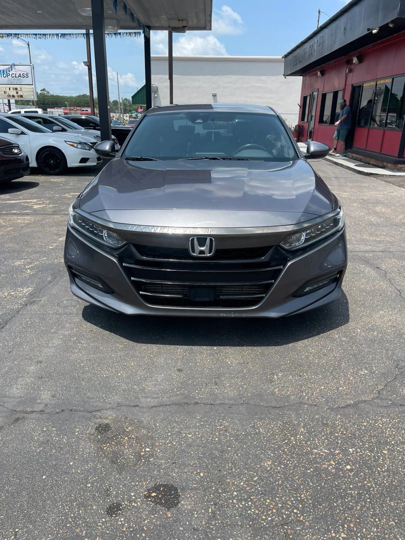 honda accord 2018 1HGCV1F37JA135267 image honda accord 2018 1HGCV1F37JA135267 image