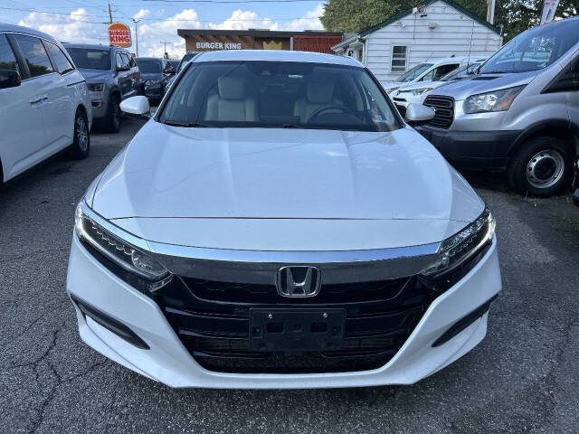 honda accord 2018 1HGCV1F17JA262051 image honda accord 2018 1HGCV1F17JA262051 image