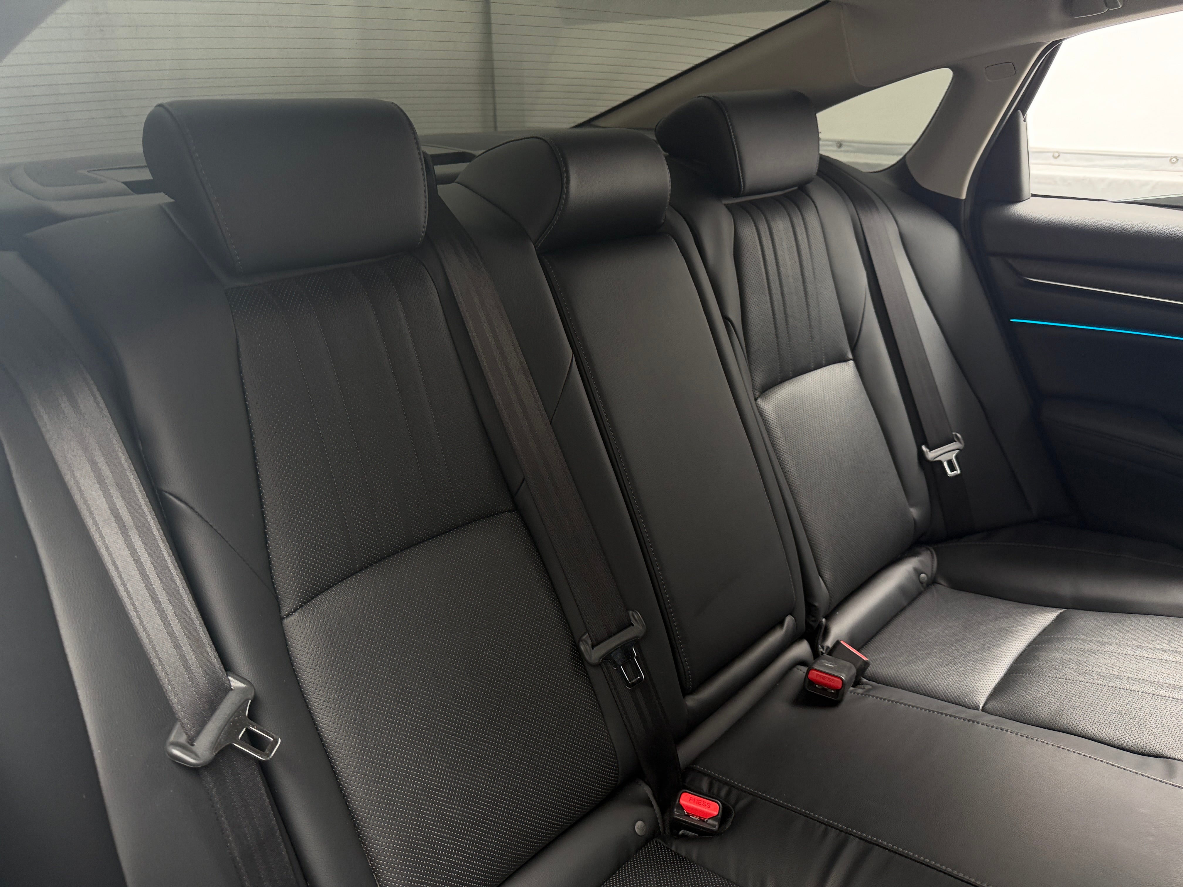 honda accord 2018 1HGCV3F66JA012713 image honda accord 2018 1HGCV3F66JA012713 image