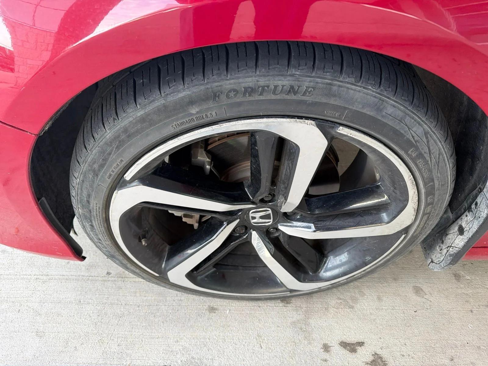 honda accord 2018 1HGCV1F36JA218947 image honda accord 2018 1HGCV1F36JA218947 image