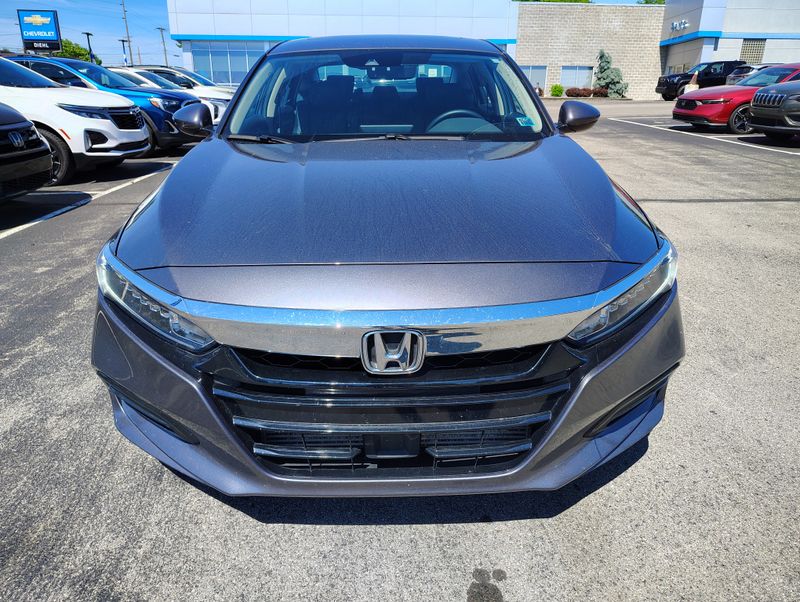 honda accord 2018 1HGCV1F50JA131899 image honda accord 2018 1HGCV1F50JA131899 image