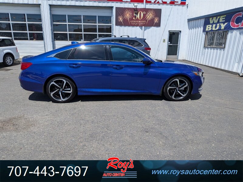 honda accord 2018 1HGCV1F39JA061804 image honda accord 2018 1HGCV1F39JA061804 image