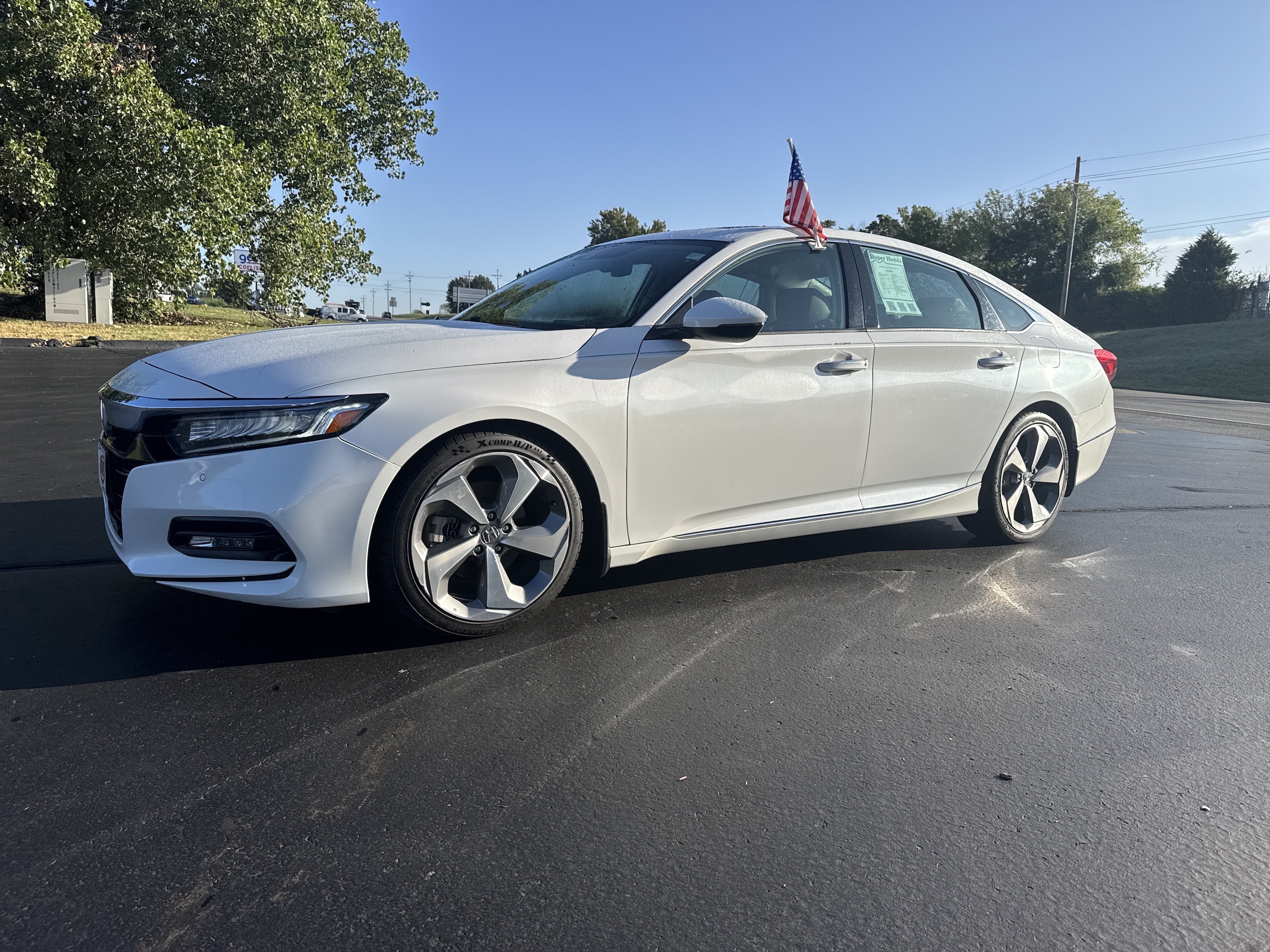 honda accord 2018 1HGCV1F95JA109545 image honda accord 2018 1HGCV1F95JA109545 image