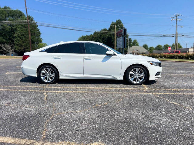 honda accord 2018 1HGCV1F16JA260419 image honda accord 2018 1HGCV1F16JA260419 image