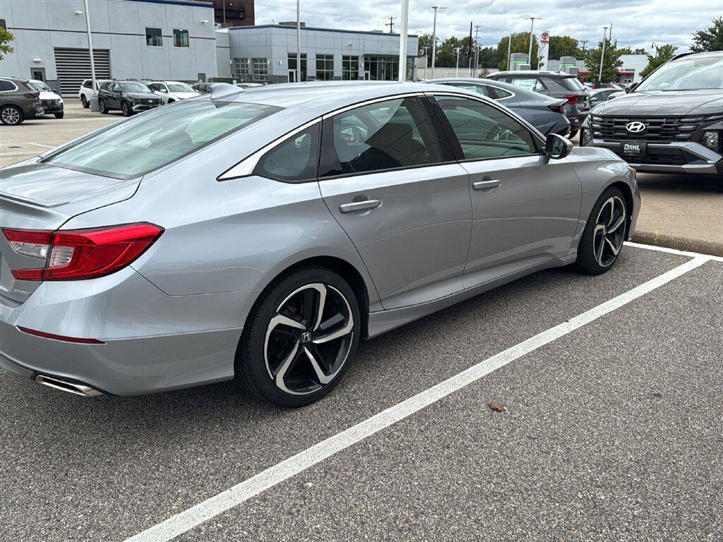 honda accord 2018 1HGCV1F30JA046902 image honda accord 2018 1HGCV1F30JA046902 image