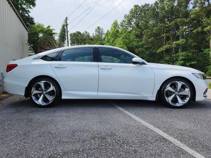 honda accord 2018 1HGCV1F35JA063081 image honda accord 2018 1HGCV1F35JA063081 image