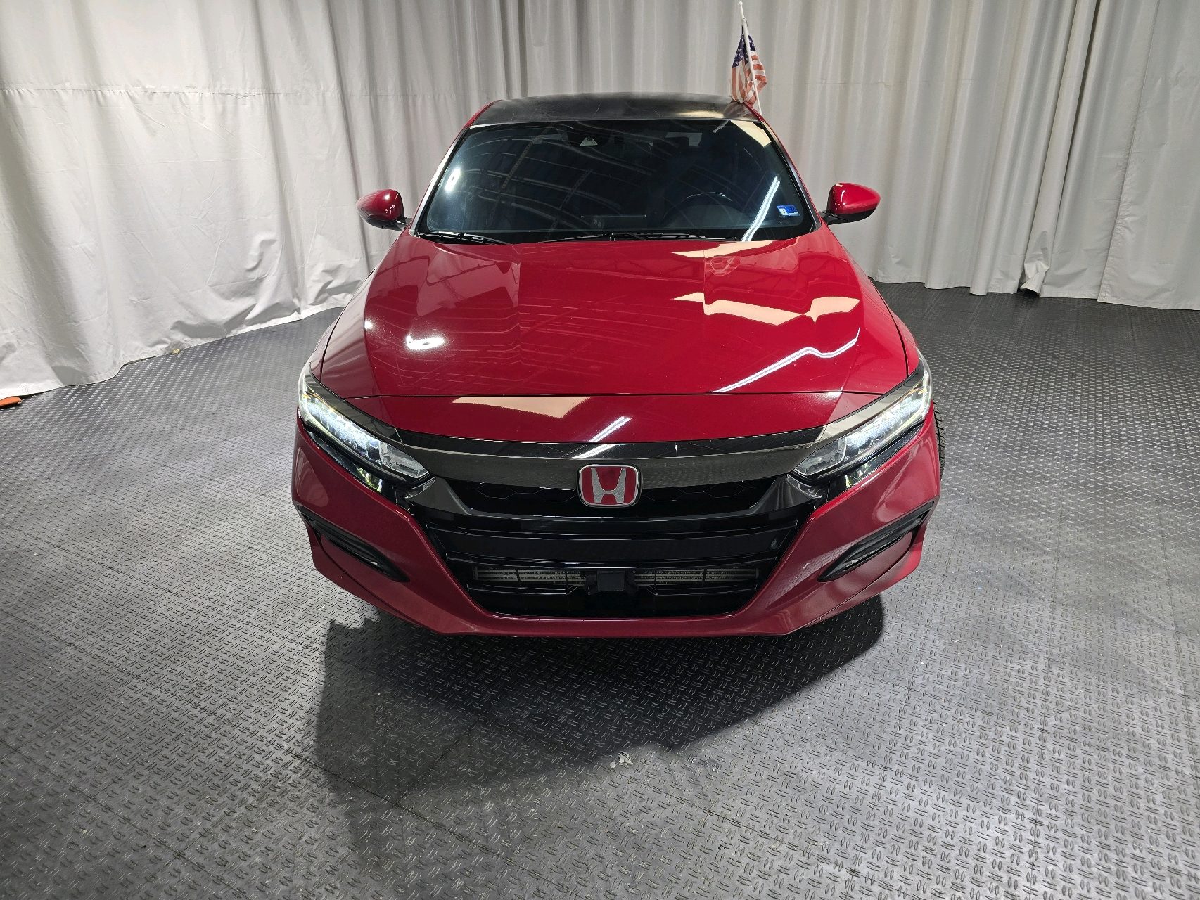 honda accord 2018 1HGCV1F33JA054668 image honda accord 2018 1HGCV1F33JA054668 image