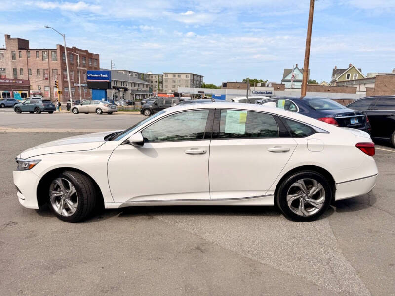 honda accord 2018 1HGCV1F50JA040101 image honda accord 2018 1HGCV1F50JA040101 image