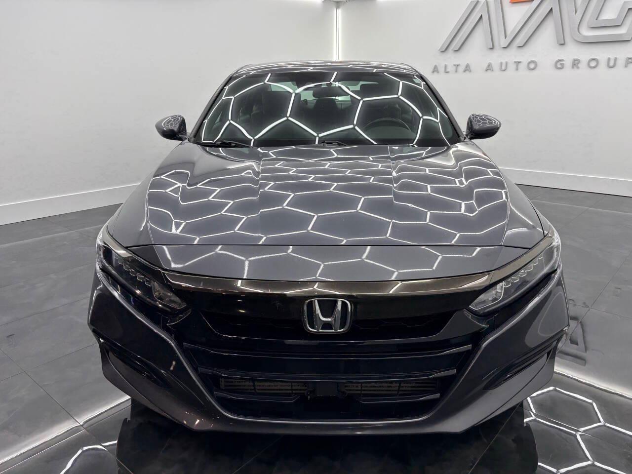 honda accord 2018 1HGCV1F30JA066924 image honda accord 2018 1HGCV1F30JA066924 image