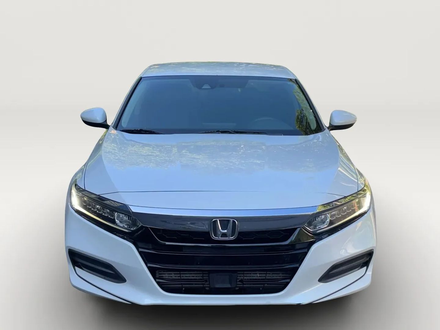 honda accord 2018 1HGCV1F10JA063987 image honda accord 2018 1HGCV1F10JA063987 image