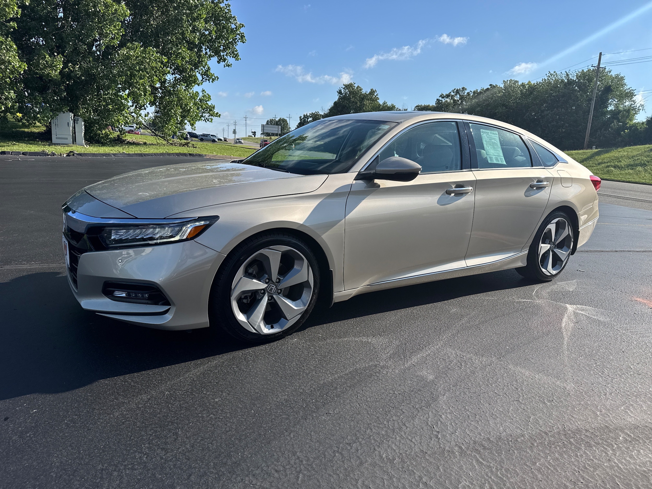 honda accord 2018 1HGCV1F93JA003076 image honda accord 2018 1HGCV1F93JA003076 image